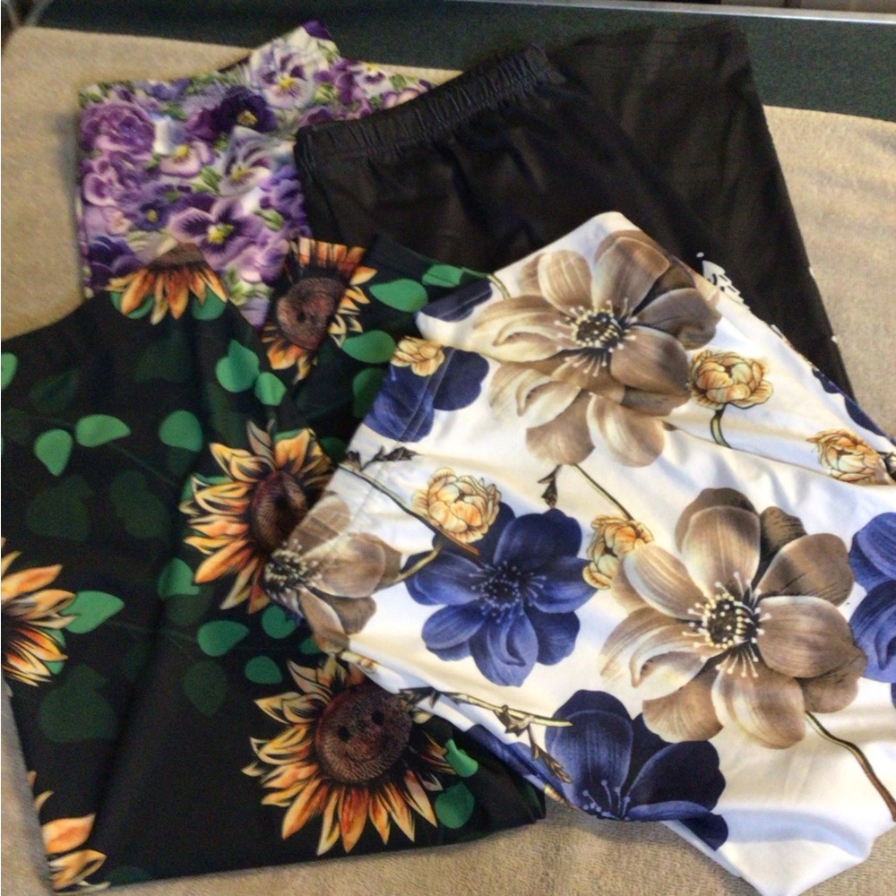 Floral Women's Leggings Bundle of 4